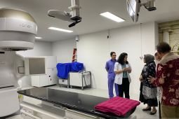 RSUD dr Soewandhie minimalisasi kematian akibat kanker melalui radioterapi