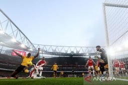 Liga Inggris: Arsenal naik ke peringkat pertama setelah kalahkan Brighton 2-0