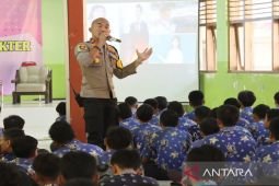 Polisi ajak siswa Sumenep perangi perundungan