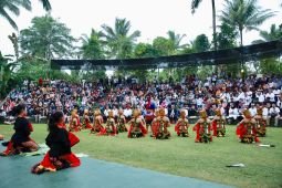 Pemkab Banyuwangi gelar sendratari Meras Gandrung tarik wisatawan