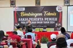 Bawaslu Situbondo berikan bimtek saksi peserta pemilu