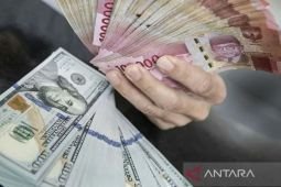 Rupiah pagi ini turun di tengah naiknya PMI manufaktur AS
