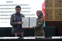 KPK hibahkan dua bidang tanah ke Kabupaten Kediri