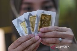Weekend, Harga emas Antam naik Rp4 ribu