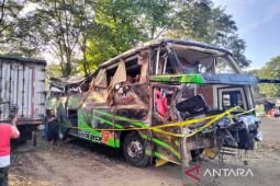 Lengkapi: Polisi dinilai bisa cari tersangka baru pada kecelakaan bus di Ciater