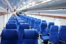 KAI Daop 8 mulai operasikan KA Dharmawangsa ekonomi "New Generation"