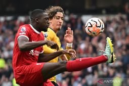 Cedera, Bek Liverpool Konate absen lawan City