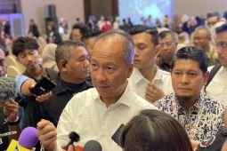 Apple should build factory in Indonesia: Industry Minister