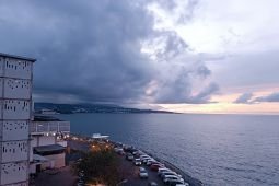 Prakiraan cuaca, Hujan sedang berpotensi guyur Surabaya hari ini