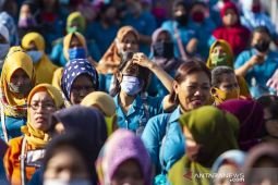 PP 6/2025 atur pekerja kena PHK mendapat 60 persen gaji selama 6 bulan
