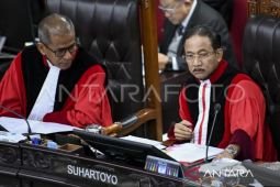 Putusan MK: 40 perkara sengketa pilkada lanjut pembuktian, 270 kandas