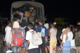 Satgas Pamtas selamatkan 15 anak yang hendak diseludupkan ke Malaysia