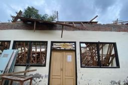 Pemkab Lumajang siapkan skema hibah perbaiki bangunan sekolah ambruk