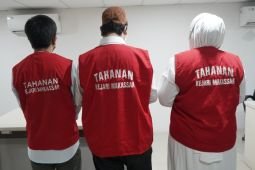 3 tersangka kosmetik berbahaya dijebloskan ke Rutan Makassar