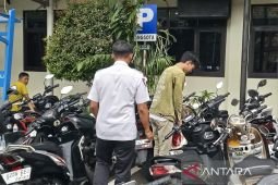Polisi buka layanan pengambilan motor milik pendemo UU TNI di Kota Malang