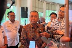 Minister Dudy says 4.6 pct Eid travel drop not sign of weak economy