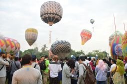 Kemenhub ingatkan masyarakat patuhi aturan penerbangan balon udara