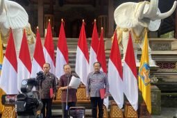 Bali govt to commence waste cleanup movement on April 11