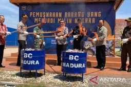 Polres Pamekasan tangkap pengusaha rokok ilegal asal Bangkes