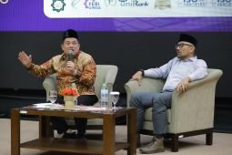 Kakanwil BPN Jatim jelaskan persoalan wakaf kepada mahasiswa UINSA