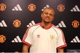 Legenda Manchester United sebut Patrick Kluivert sosok hebat