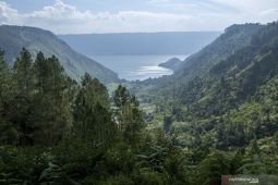 Pemerintah beri penjelasan soal kartu kuning Geopark Kaldera Toba