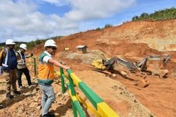 Ditemui Menteri ESDM, warga Pulau Gag minta tambang nikel dilanjutkan