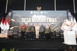 Karding announces five Golden Migrant Villages in Gresik