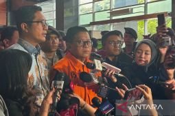 Hasto pertanyakan tuntutan penjara 7 tahun kepada JPU