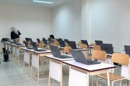 Ministry readies 9 thousand laptops for Sekolah Rakyat