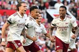 Refleksi dua proyek besar dari laga pembuka di Old Trafford