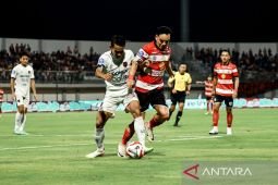 Madura United  ditahan imbang 1-1 saat jamu Persita Tangerang