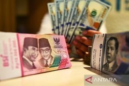 Rupiah Selasa ini turun seiring penundaan tarif AS terhadap China