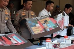 Polresta Sidoarjo amankan delapan tersangka jual beli data pribadi