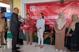 Ratusan pelaku UKM Ngawi terima sertifikat legalitas usaha