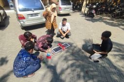 Mahasiswa UNP Kediri perkenalkan inovasi Smart Solar