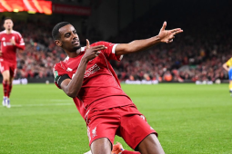 Gol debut Isak warnai kemenangan Liverpool atas Southampton