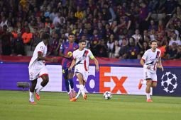 Gonncalo Ramos bantu PSG kalahkan Barcelona 2-1 di kandangnya