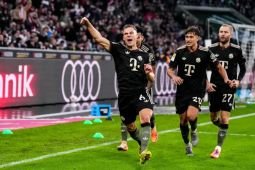Kevin Diks tampil penuh saat Gladbach takluk dari Bayern