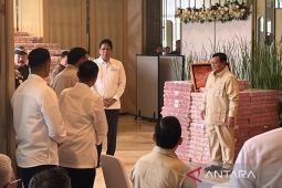 Prabowo saksikan penyerahan uang korupsi CPO Rp13 triliun