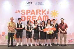 FWD Insurance dan PJI dorong inovasi keuangan generasi muda