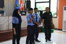 Satpol PP Kota Malang beri edukasi pelajar Kawasan Tanpa Rokok