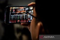 IHSG berpeluang naik saat pasar cermati arah kebijakan moneter BI