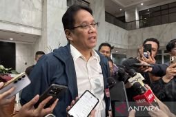 Indonesia to fine illegal secondhand clothes, bag importers