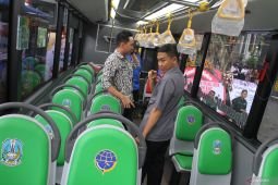 Peluncuran bus Trans Jatim