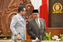 Ketua DPRD ajak masyarakat ramaikan pagelaran wayang kulit ruwat Jatim