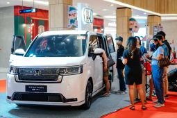 Honda tampilkan STEP WGN e:HEV di pameran "Christmas Wonderland"