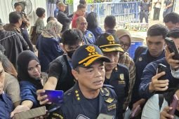 Diancam dibekukan, Dirjen Bea Cukai janji benahi kinerja