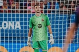 Berstatus pinjaman, Marc-Andre ter Stegen resmi berseragam Girona