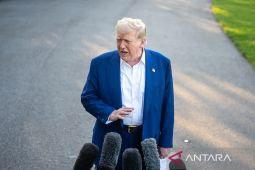 Trump ancam Kanada tarif 100 persen jika dekati China